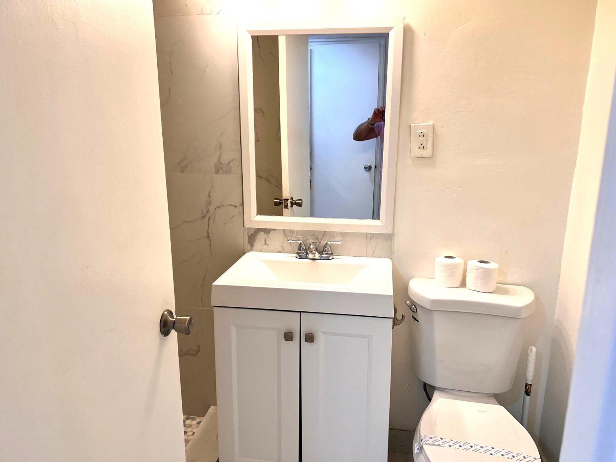 Ocean Front Units At Miami Apartment