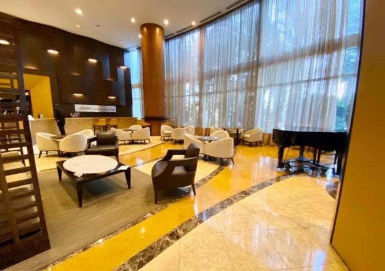 21st Floor Luxury At Trump Int Apartment *
