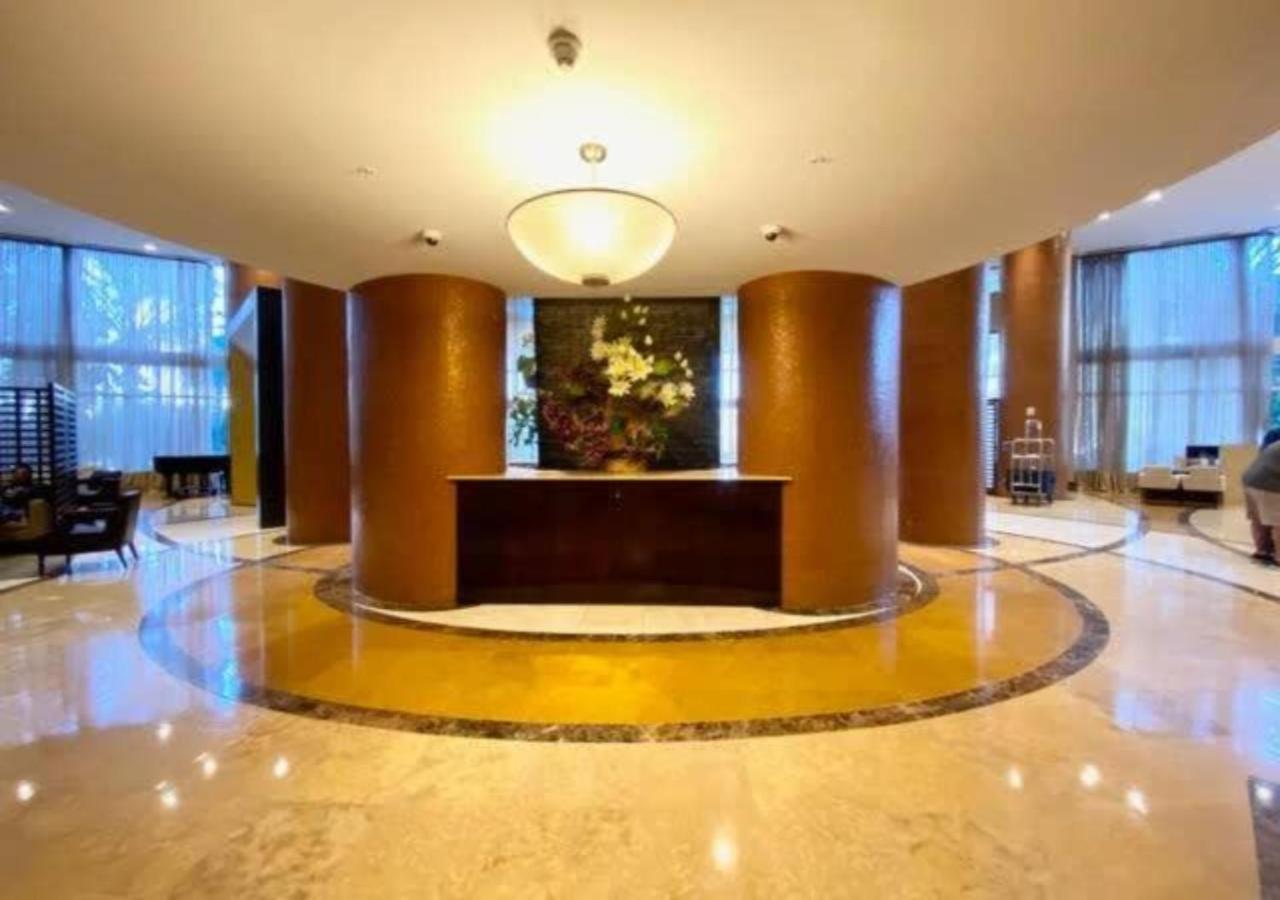 21st Floor Luxury At Trump Int Apartment *