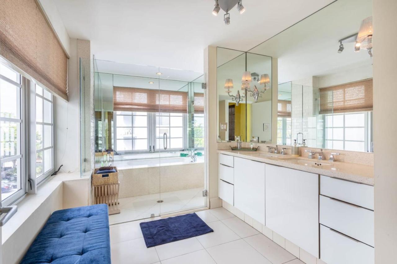 Luxury Large 1br At The Carlyle Sobe Sleeps 4 *