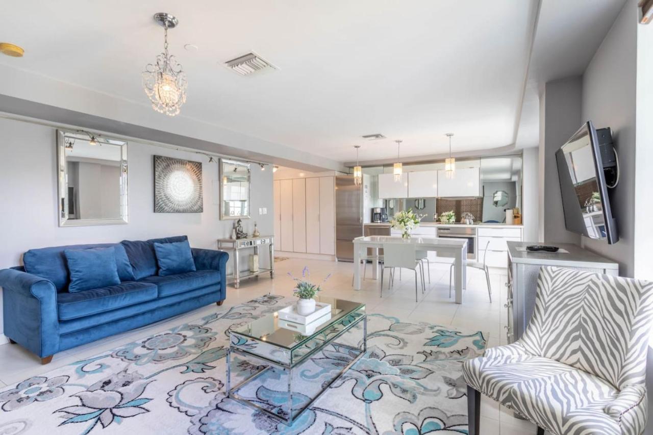 Luxury Large 1br At The Carlyle Sobe Sleeps 4 * Miami Beach