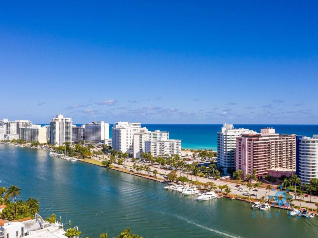 2br Pool Ocean View Apartment