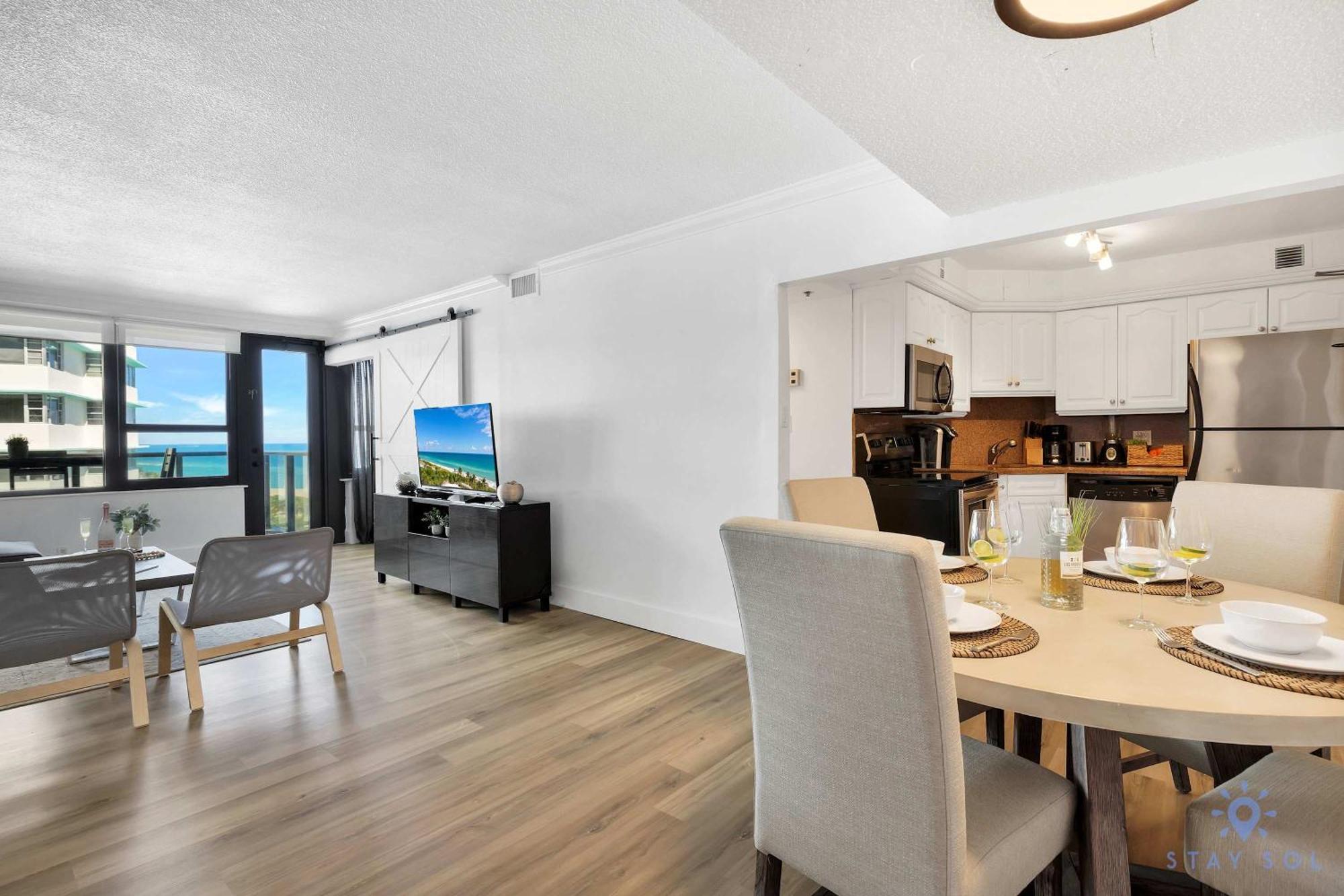 2br Pool Ocean View Apartment