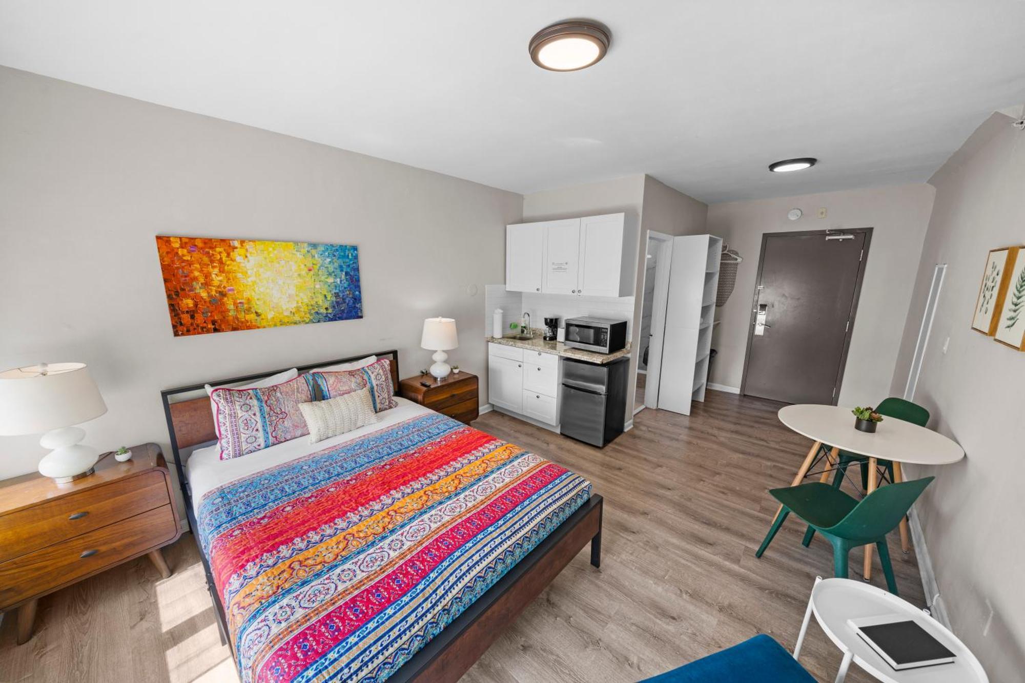 Apartment Rock By Lowkl *