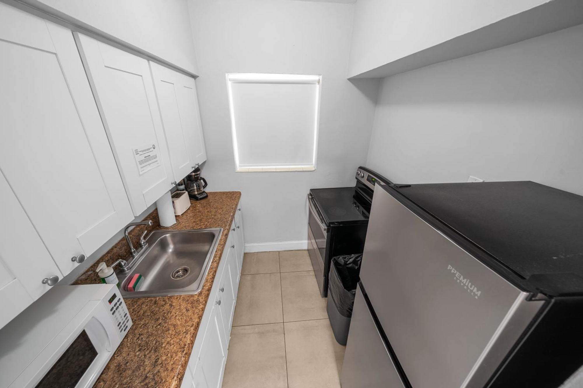 Apartment Rock By Lowkl Miami Beach
