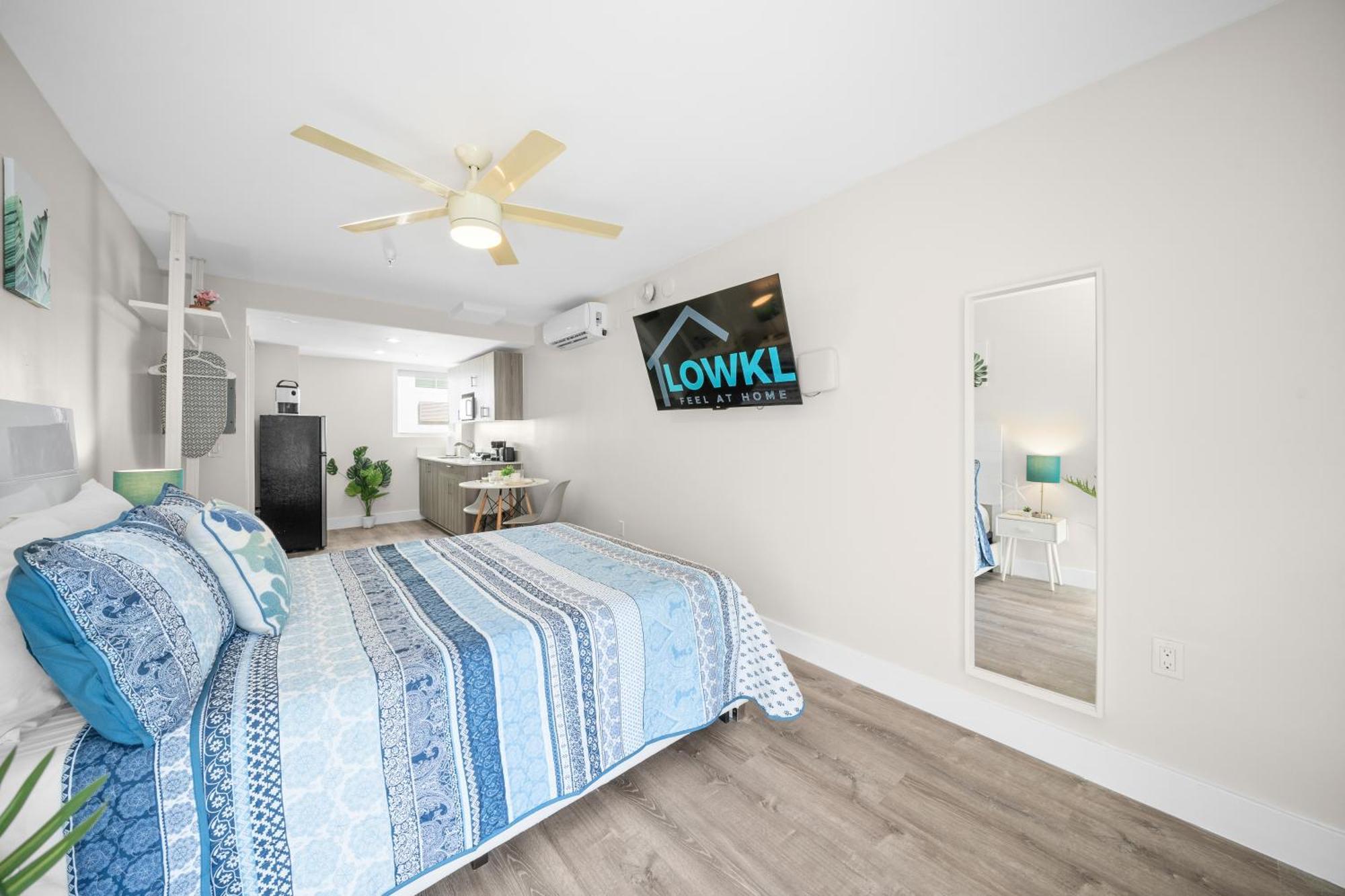 The Samantha By Lowkl Apartment *