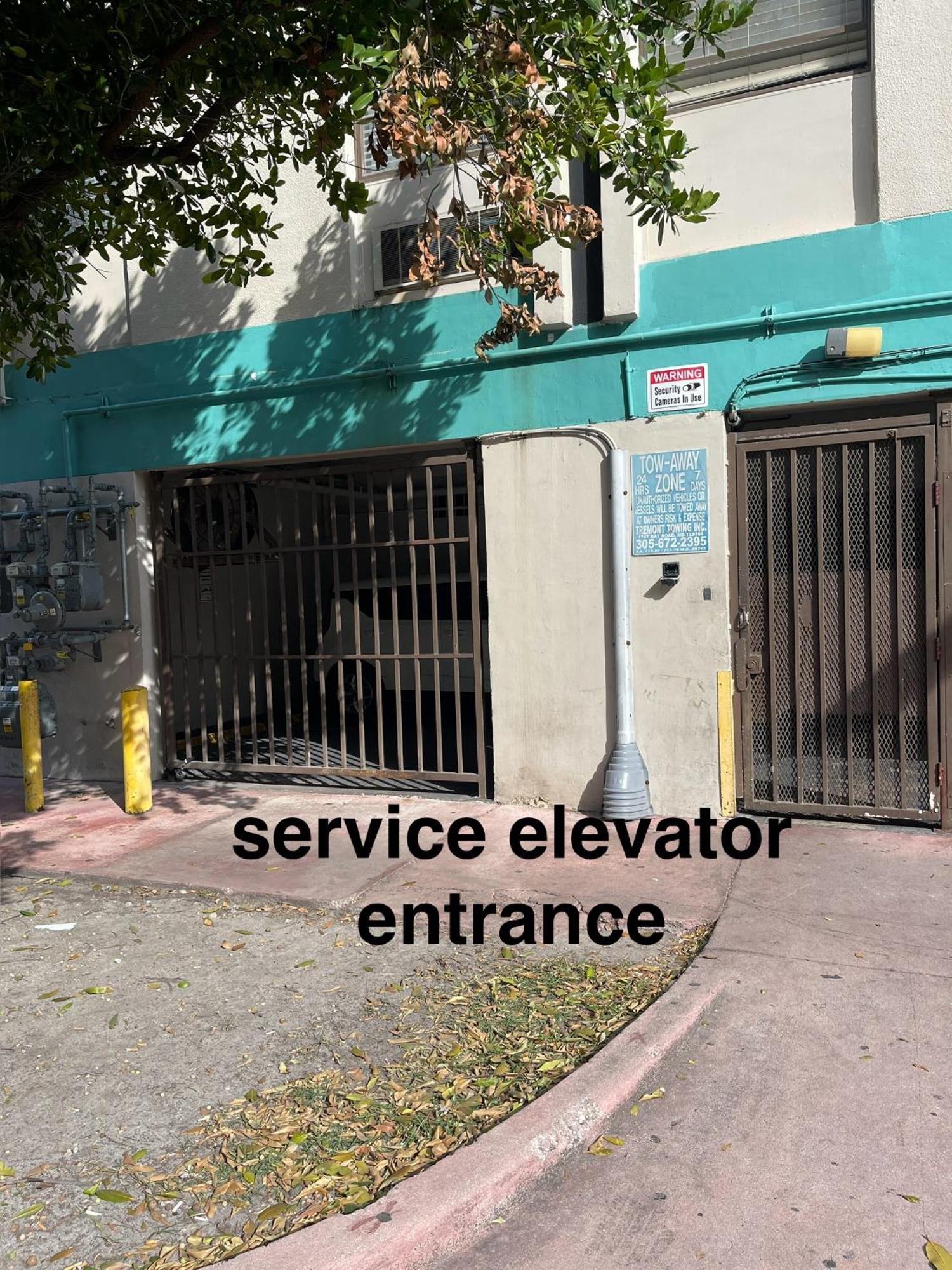 Large Location In South Beach! * Miami Beach