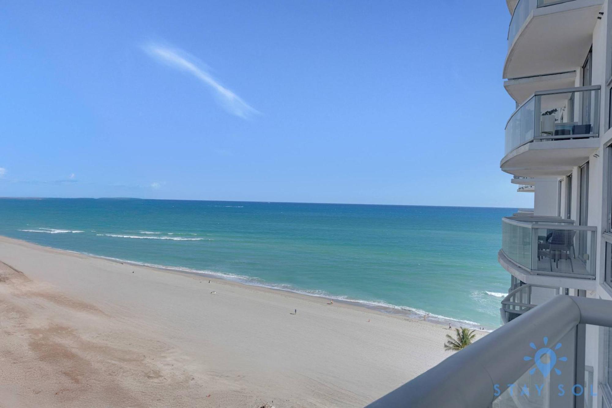 Beachfront - Pool - Ocean View Balcony- Gym Miami Beach