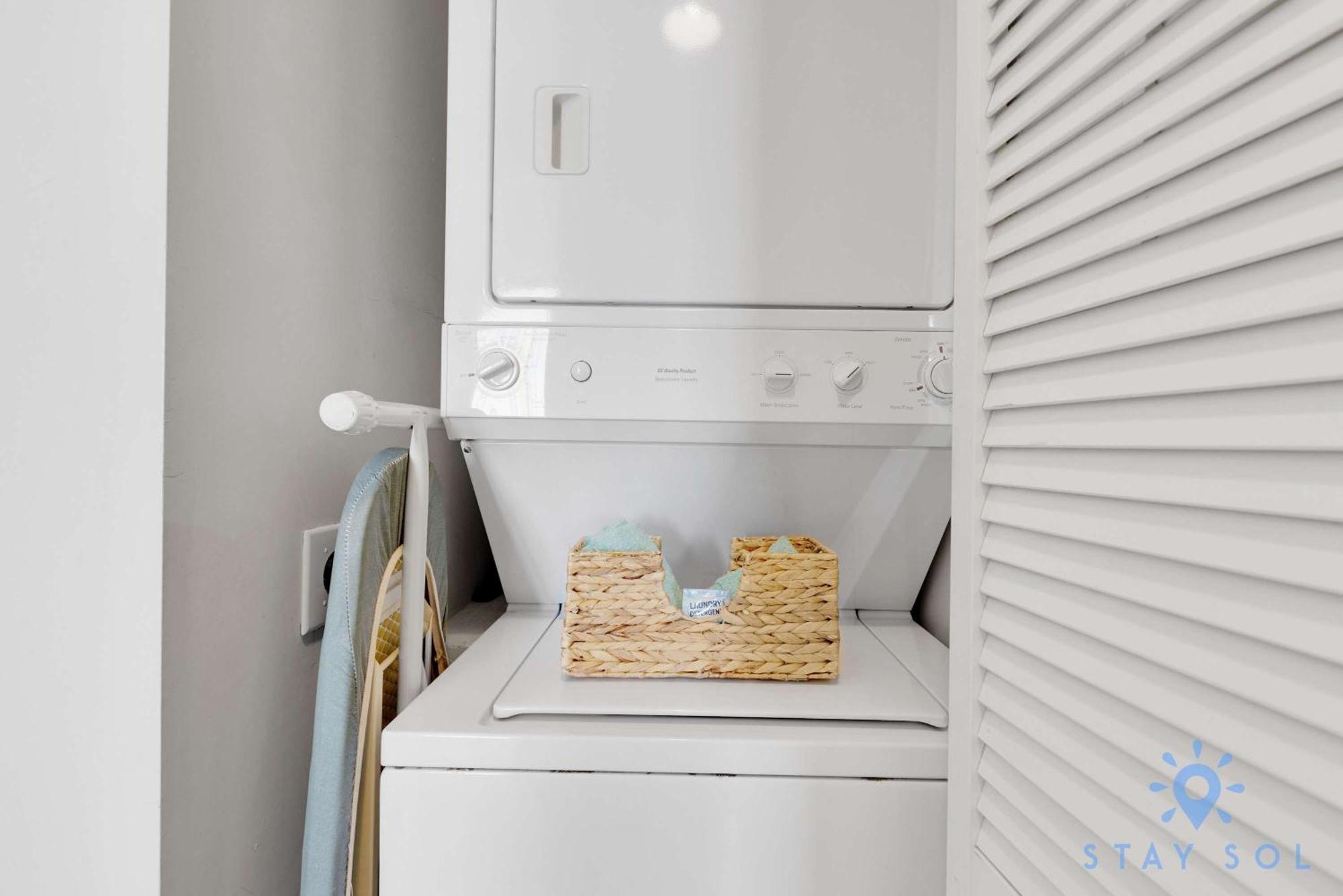 Apartment Beachfront - Pool - Ocean View Balcony- Gym Miami Beach