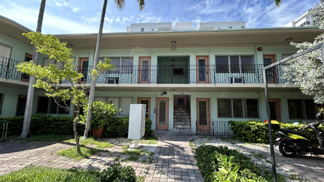 Spacious 2 Bedroom In Miami Apartment