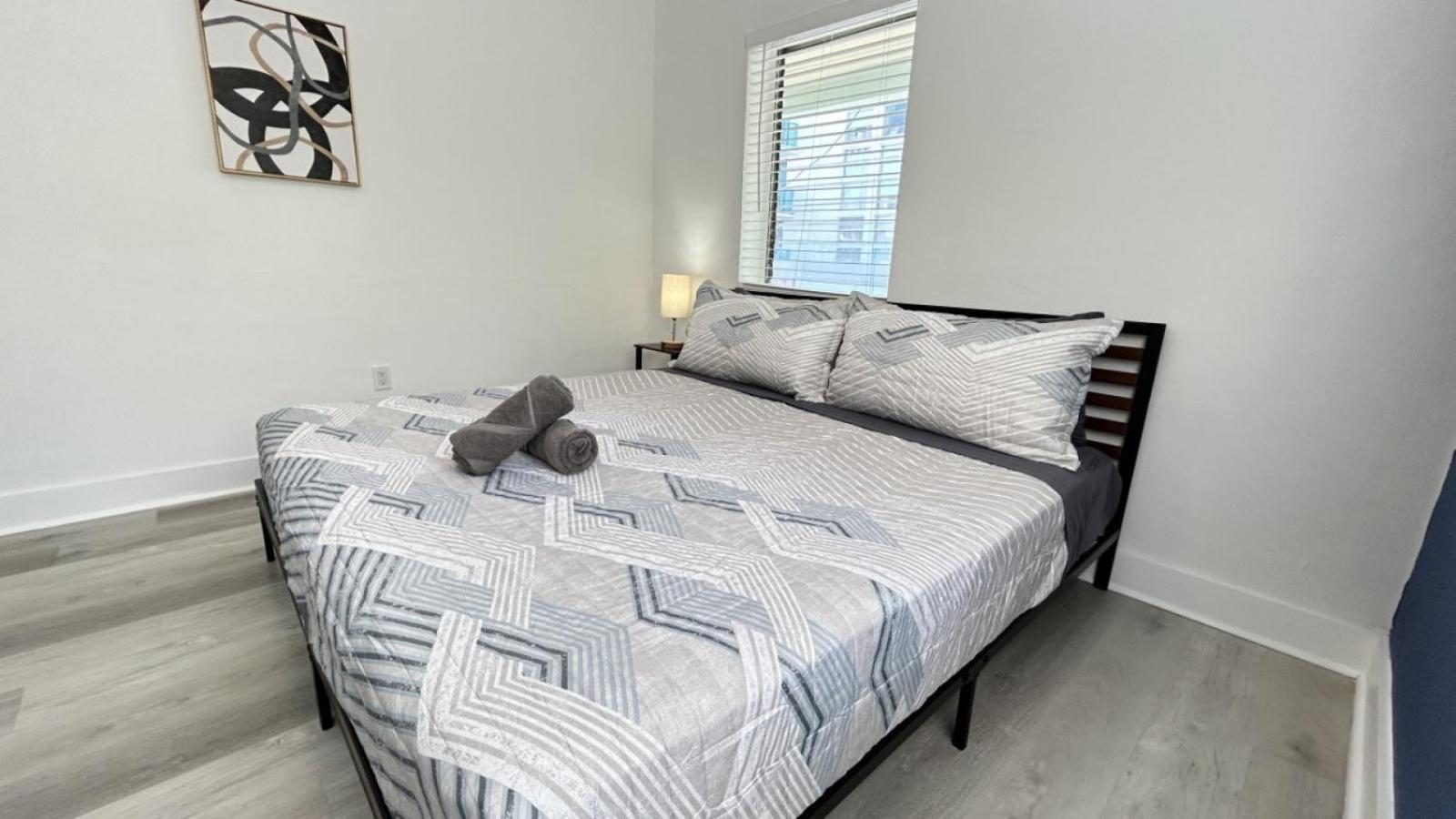 Spacious 2 Bedroom In Miami Apartment