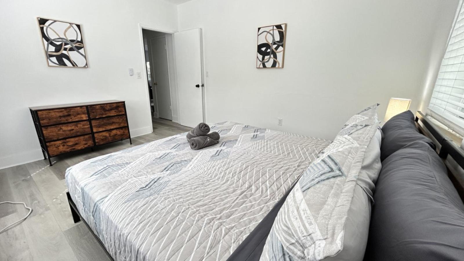 Apartment Spacious 2 Bedroom In Miami