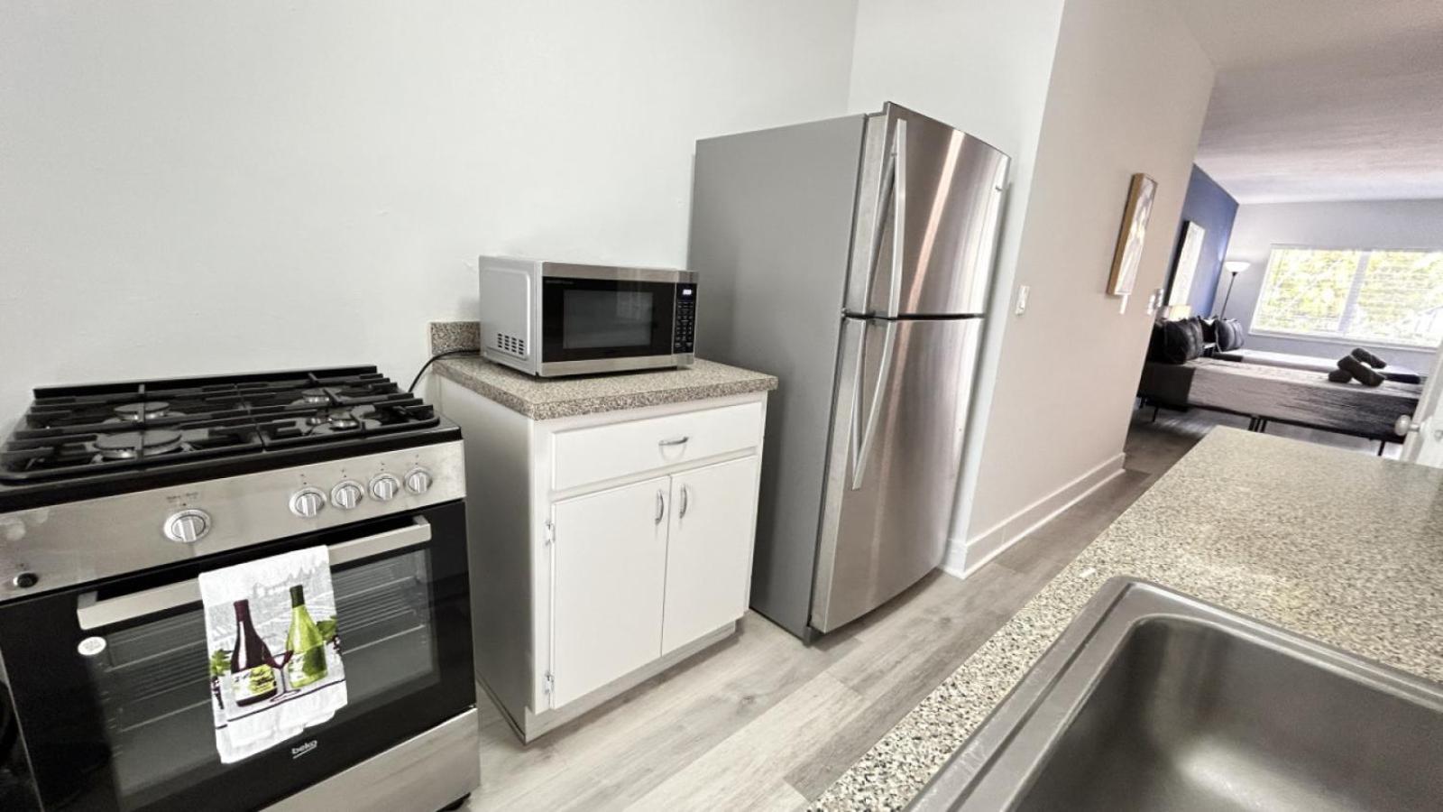 Apartment Spacious 2 Bedroom In Miami *
