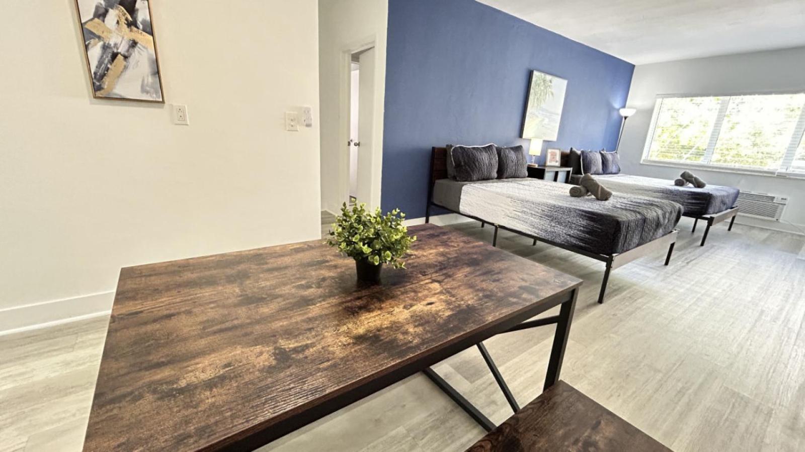 Apartment Spacious 2 Bedroom In Miami Miami Beach