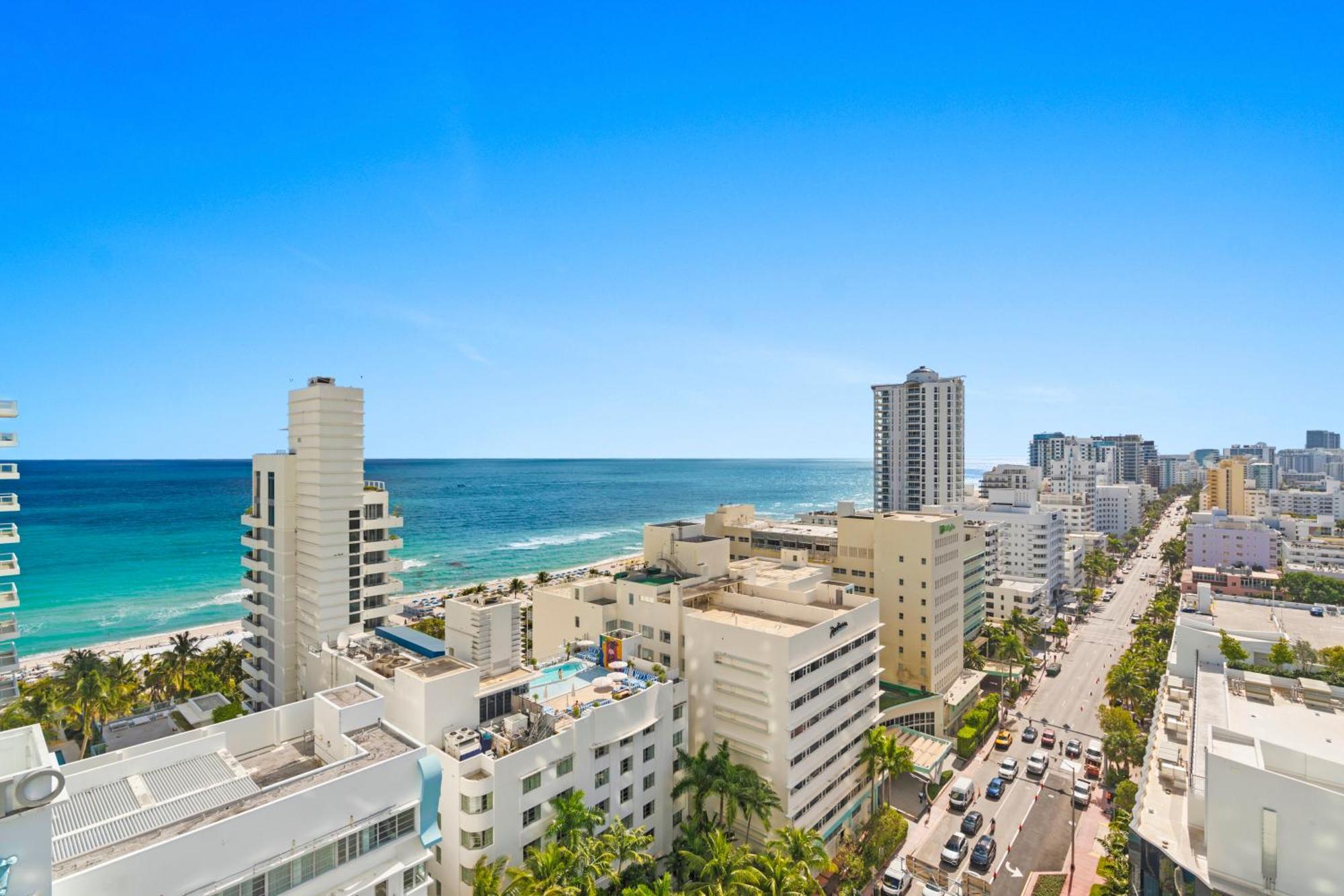 Fontainebleau One Bedroom * Miami Beach