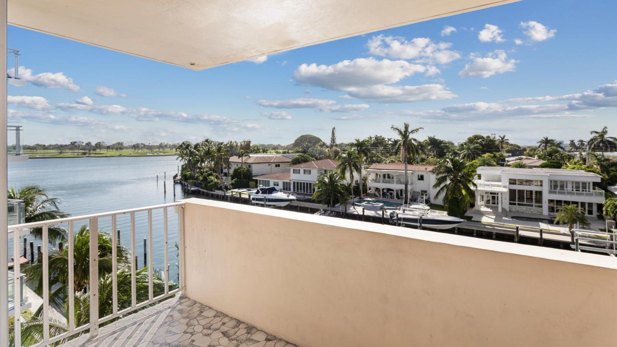 Bay Harbor Sunset 2 Bedrooms Miami Beach