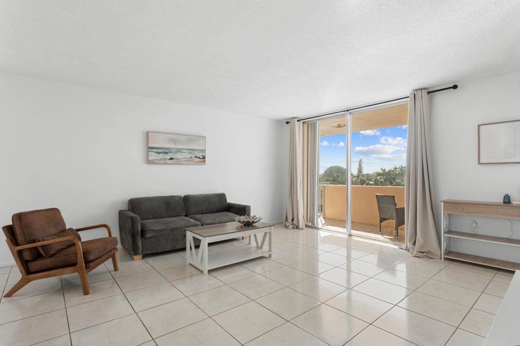 Bay Harbor Sunset 2 Bedrooms * Miami Beach
