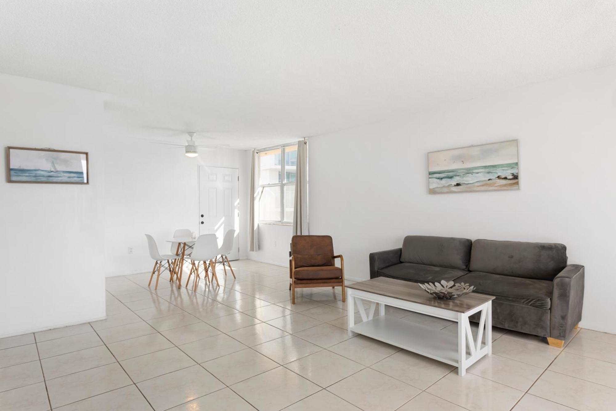 Apartment Bay Harbor Sunset 2 Bedrooms