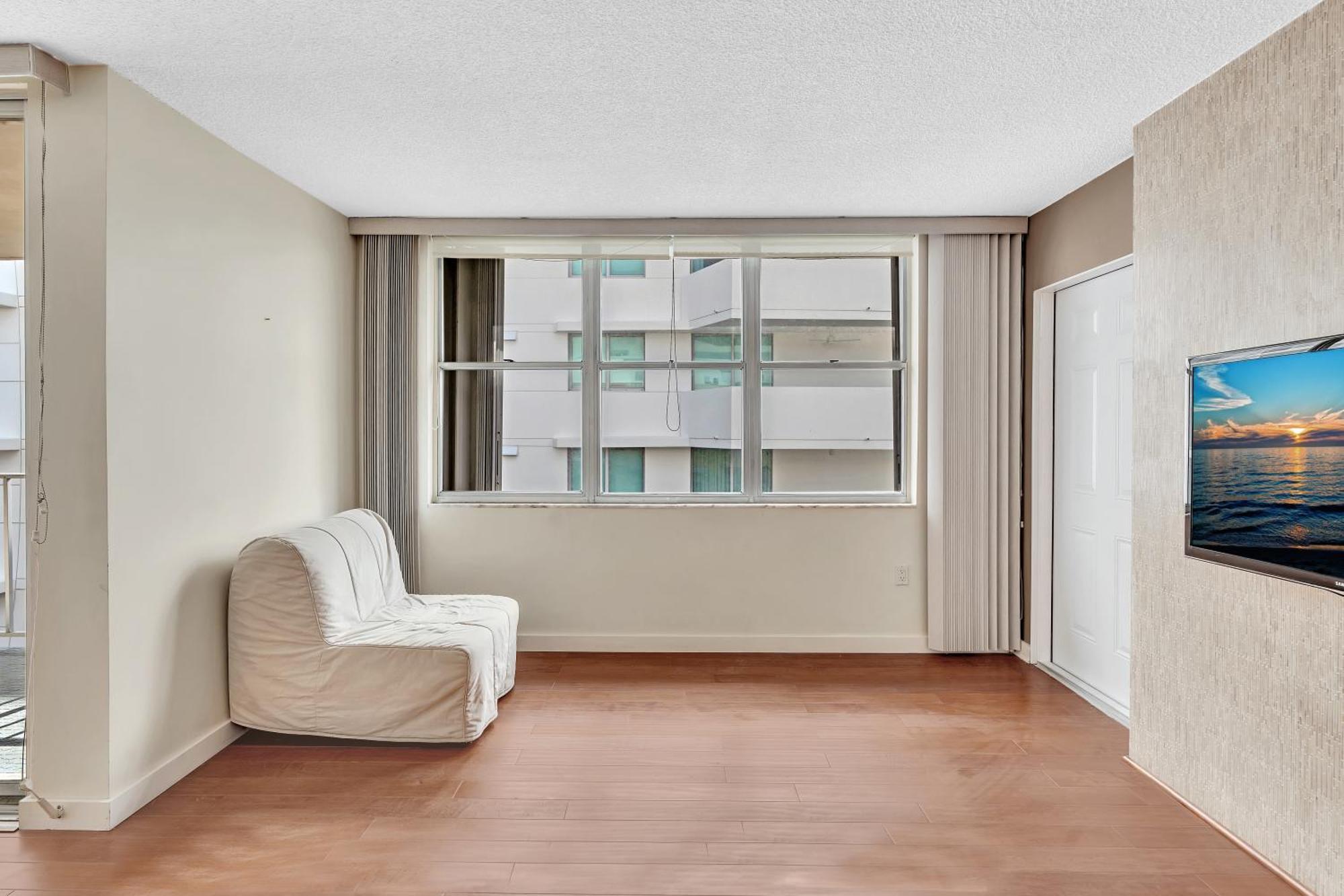 Bay Harbor Sunset 2 Bedrooms