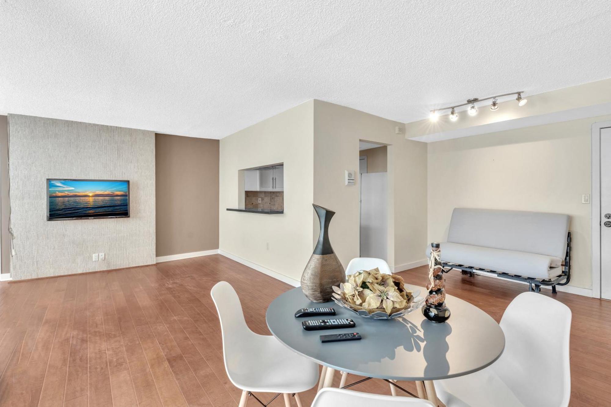 Bay Harbor Sunset 2 Bedrooms
