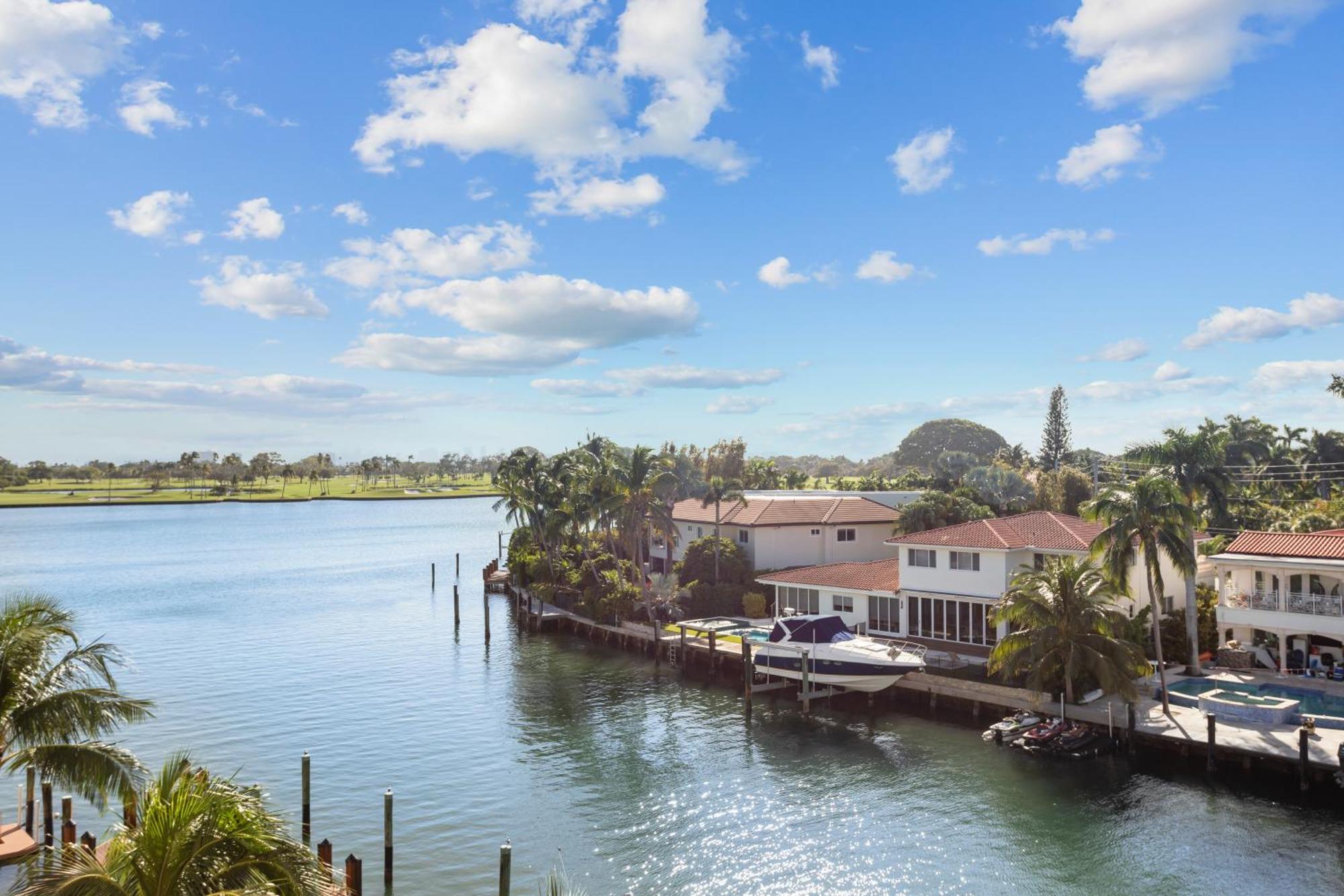 Apartment Bay Harbor Sunset 2 Bedrooms