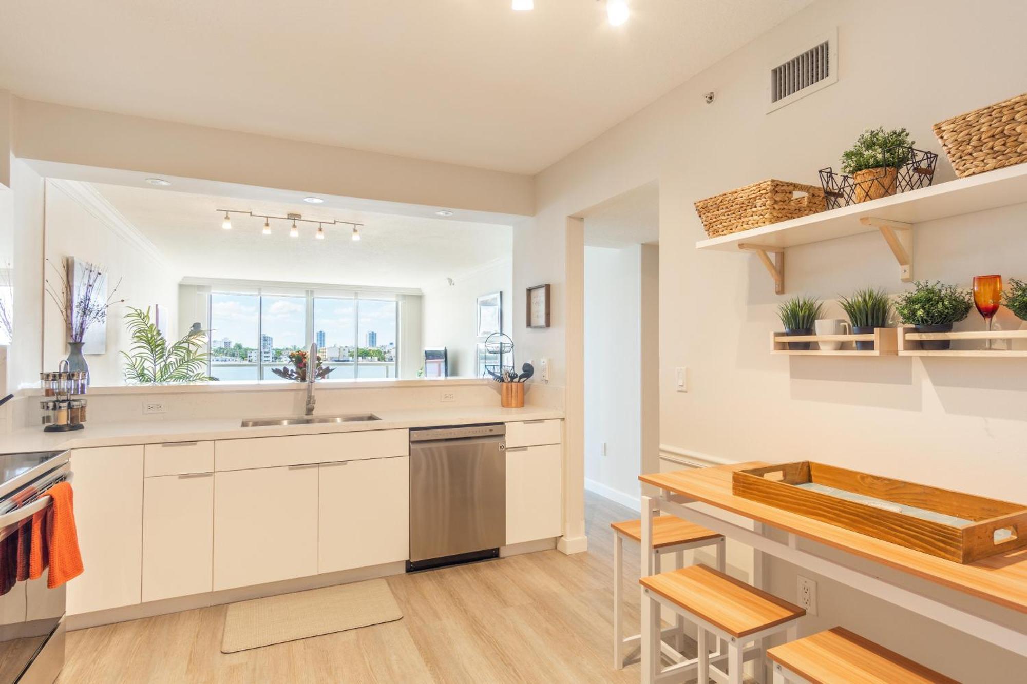 Apartment Golden Bay 42