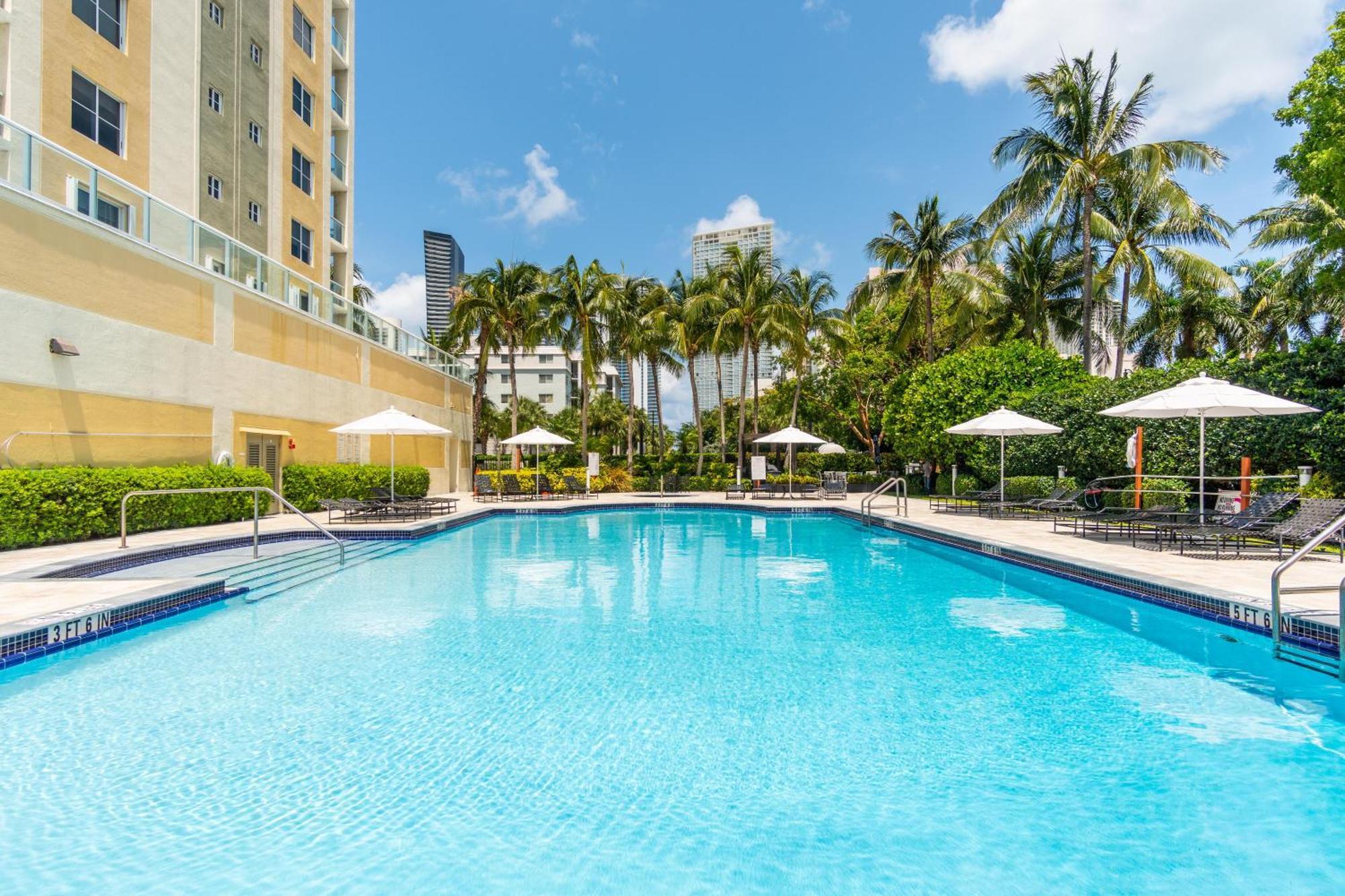 Apartment Golden Bay 52 Miami Beach