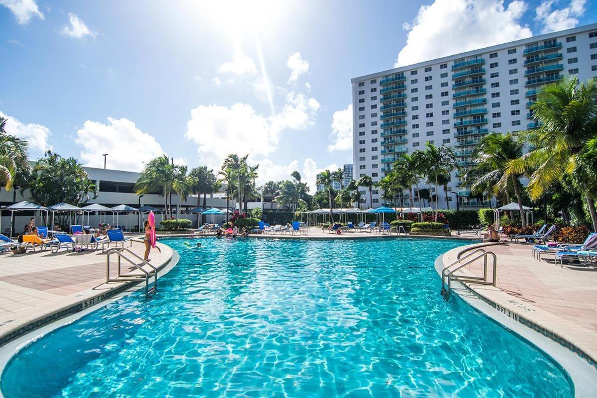 Ocean Reserve 75 * Miami Beach