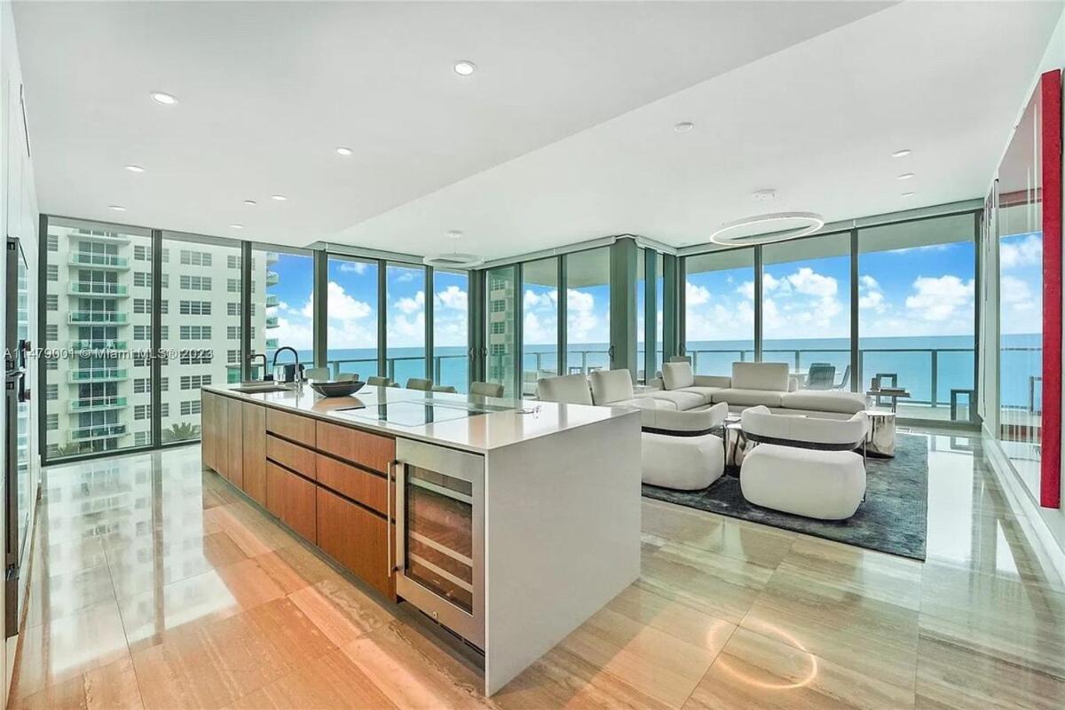 Apartment Ocean View With Access L Atelier Miami Beach