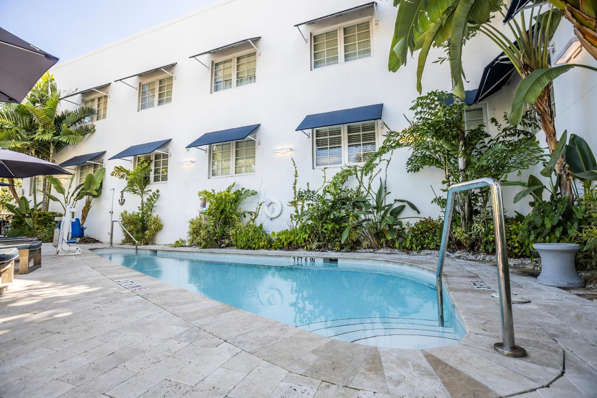 Oceanside And 3* Miami Beach