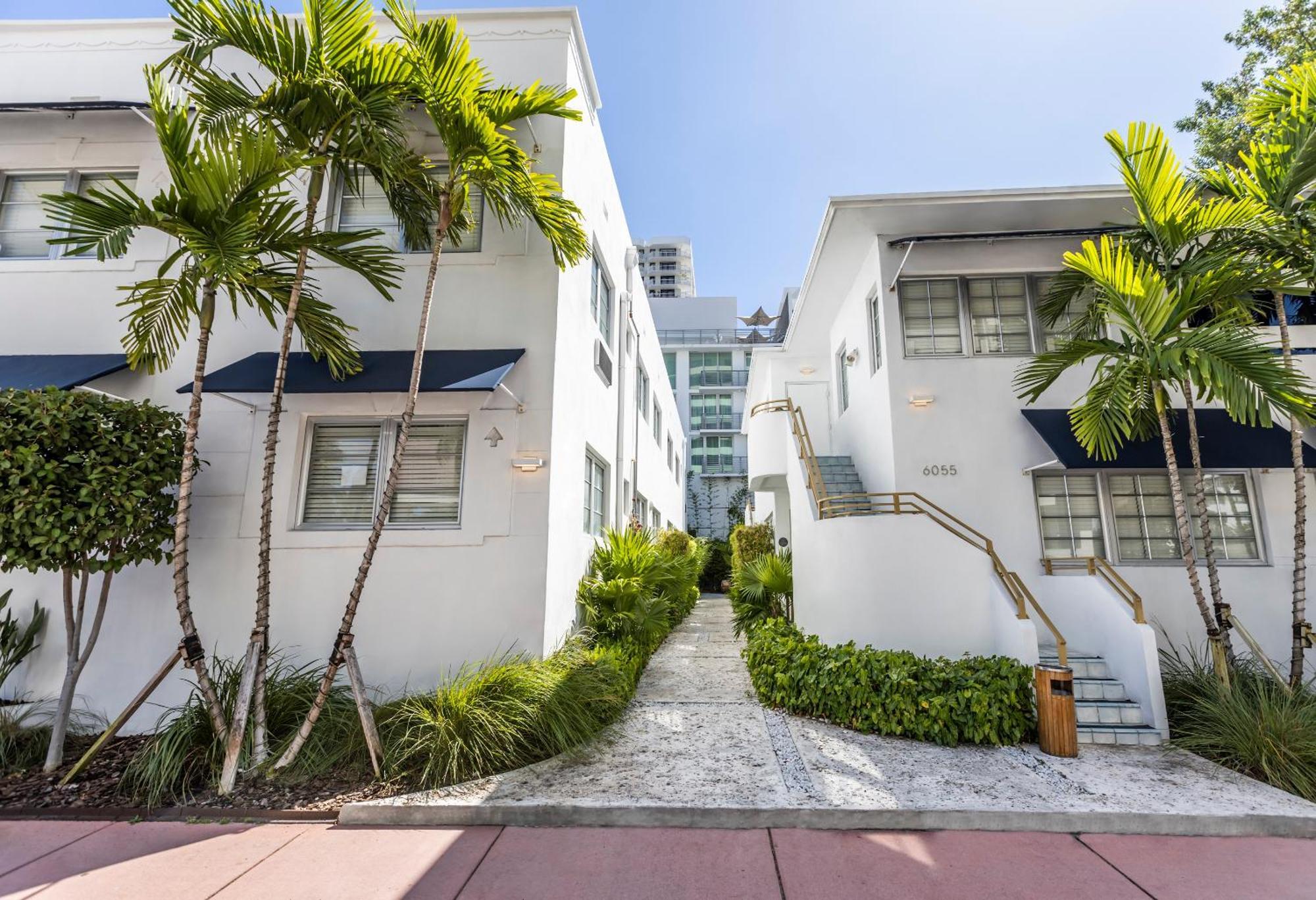 Oceanside And 3* Miami Beach