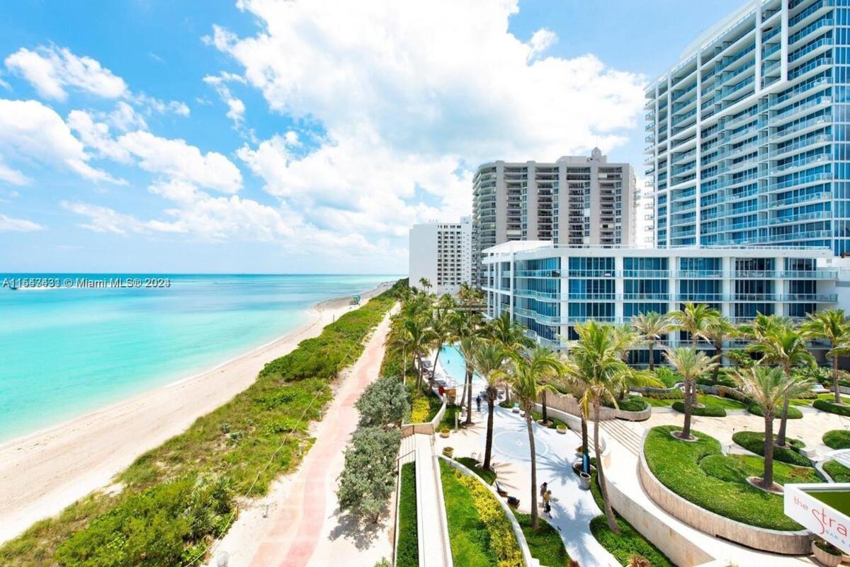 Oceanfront 2br In Carillon Apartment