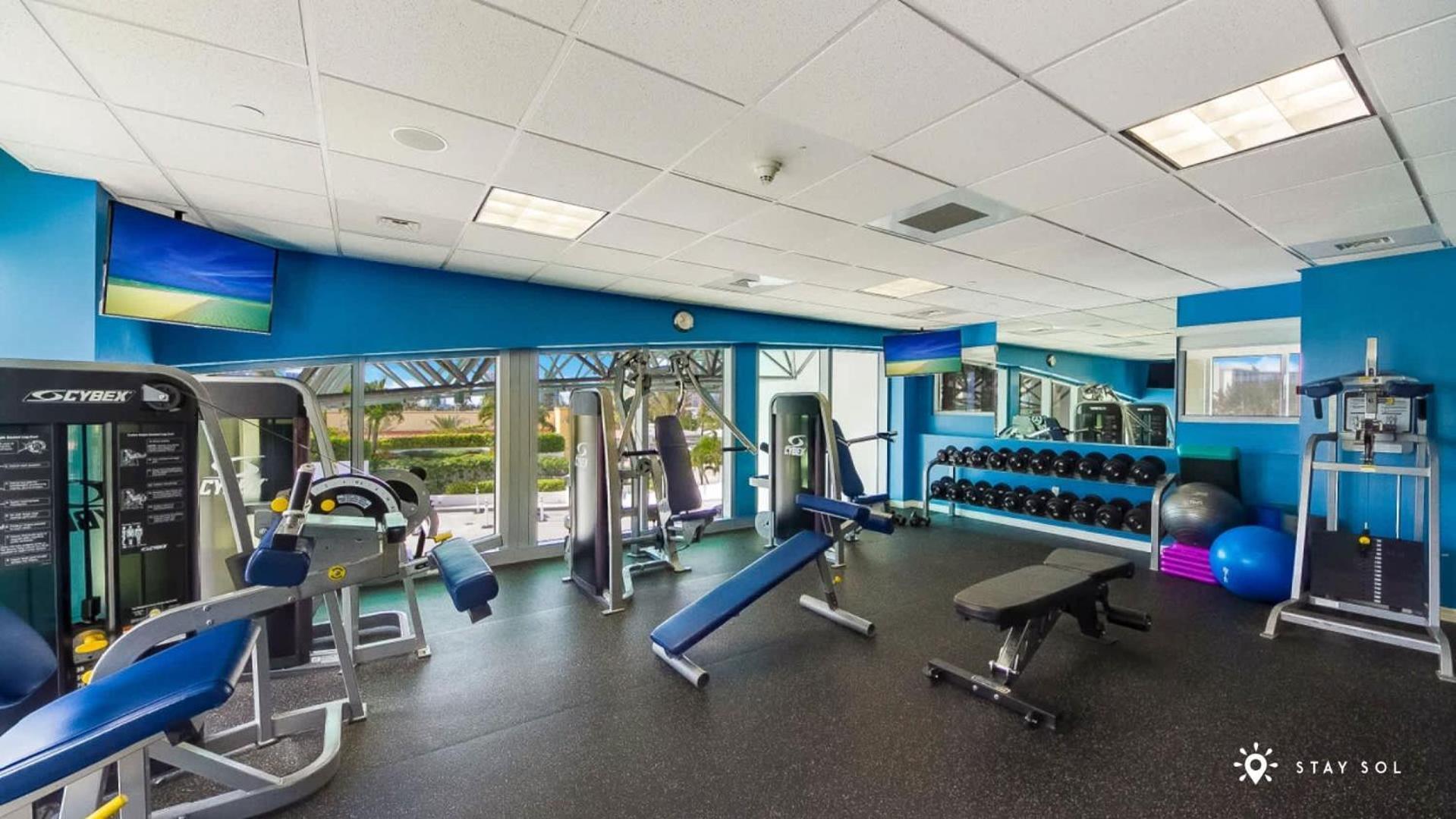 Beachfront - Pool - Ocean View Balcony- Gym * Miami Beach