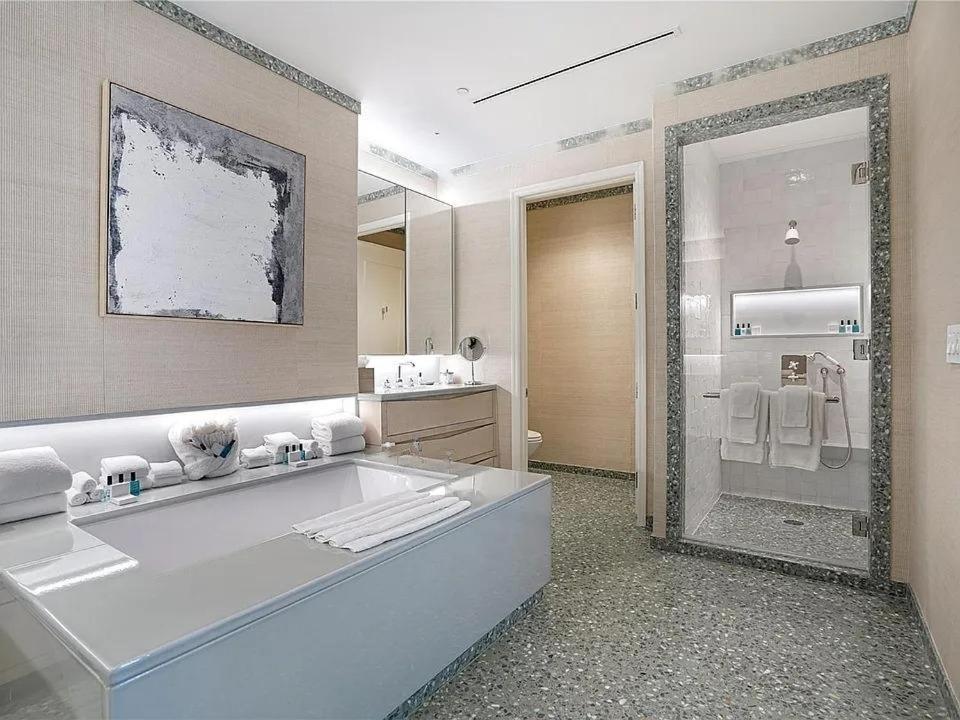 Spectacular Penthouse With Private Pool Apartment