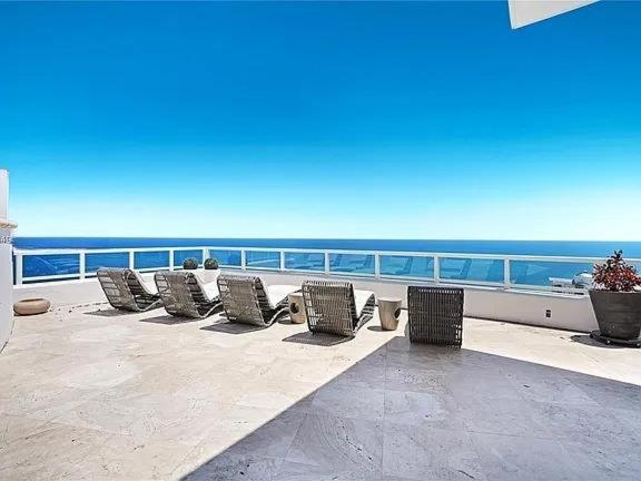 Apartment Spectacular Penthouse With Private Pool *