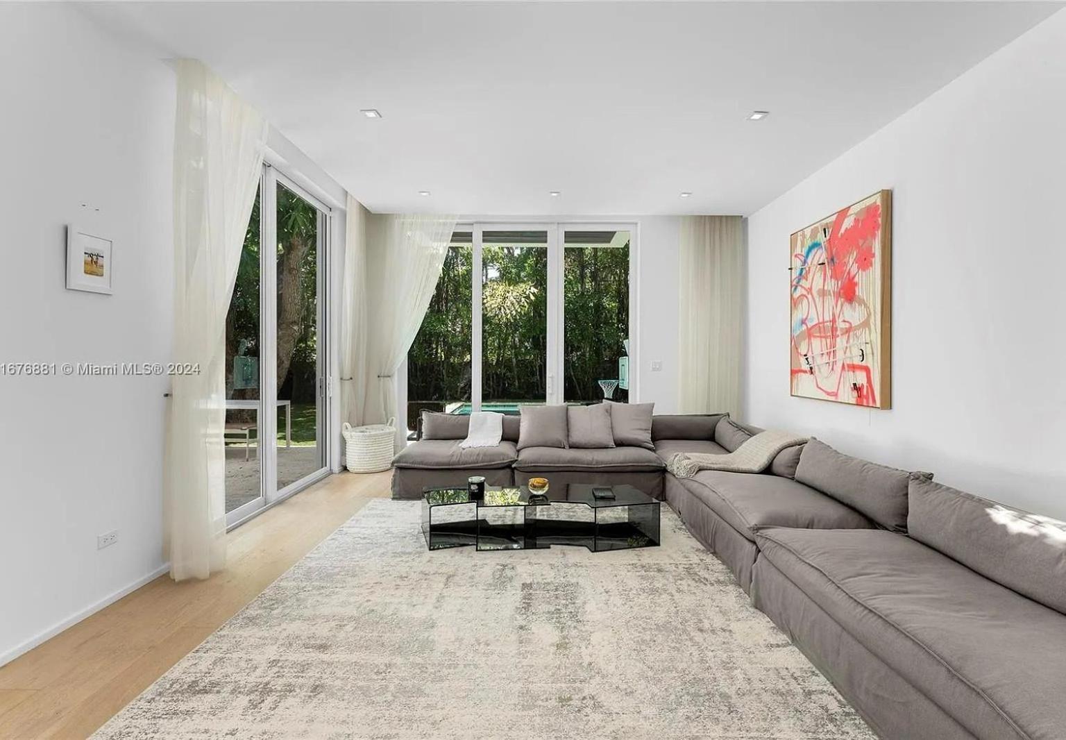 Tranquil Luxe Modern Oasis With Private Pool In Miami *