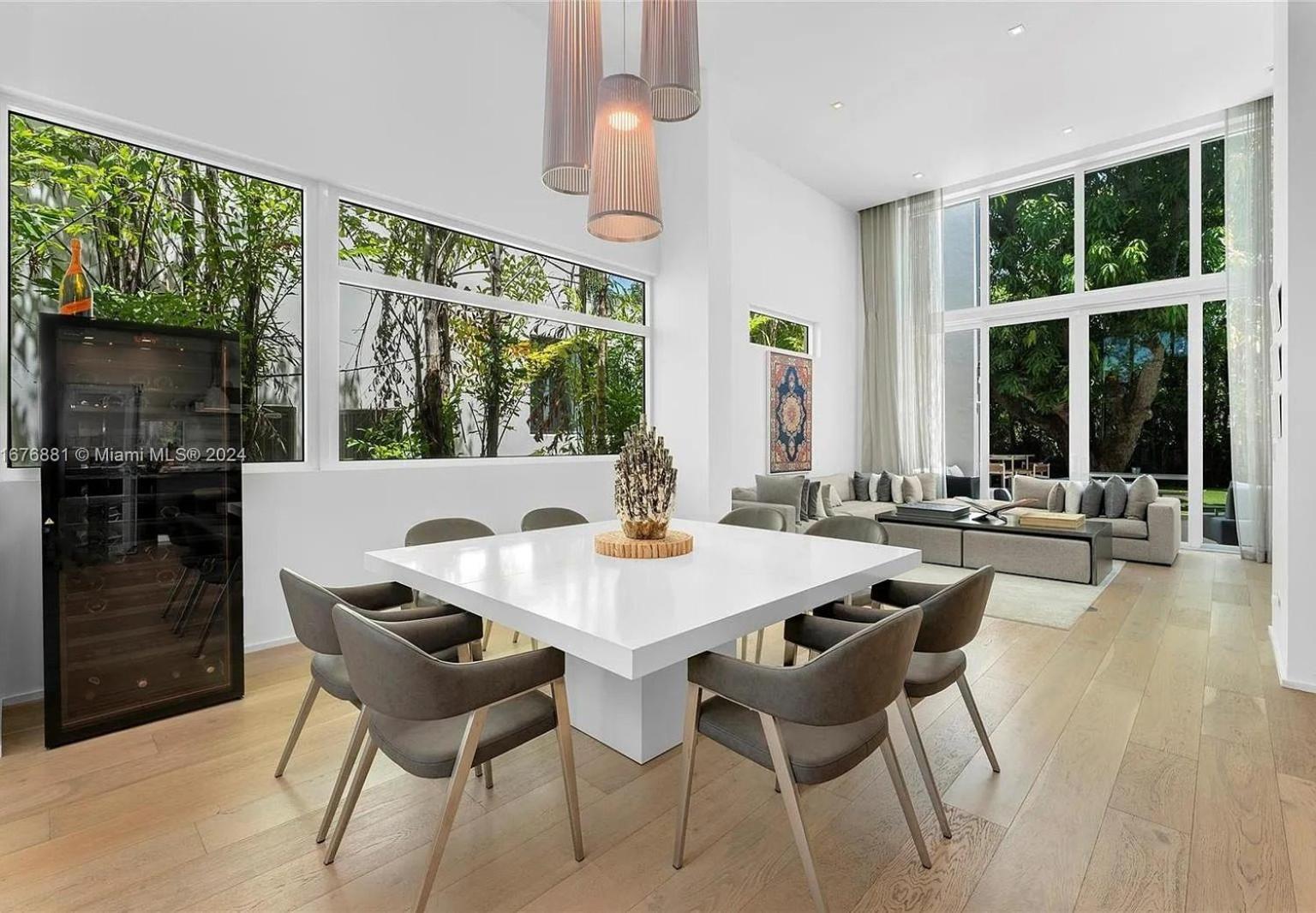 Villa Tranquil Luxe Modern Oasis With Private Pool In Miami