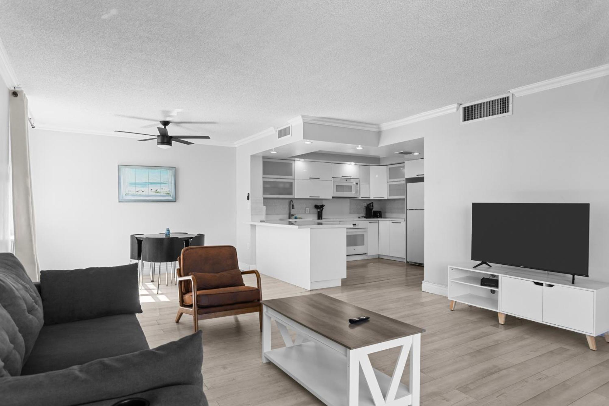 Apartment Bay Harbor Sunset 5a *