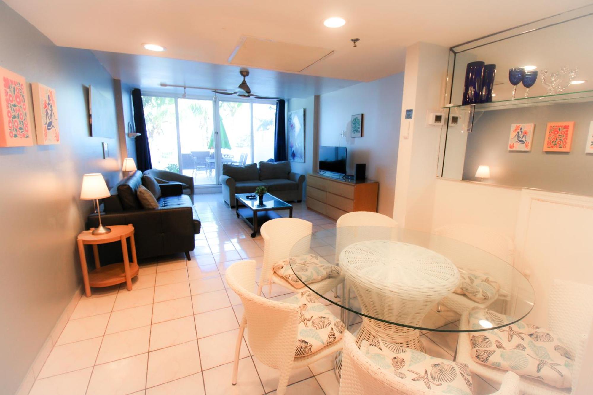 Castle Th16 Beachfront Townhouse With Private Patio, Direct Access, Pool, Tennis & Free Parking! *