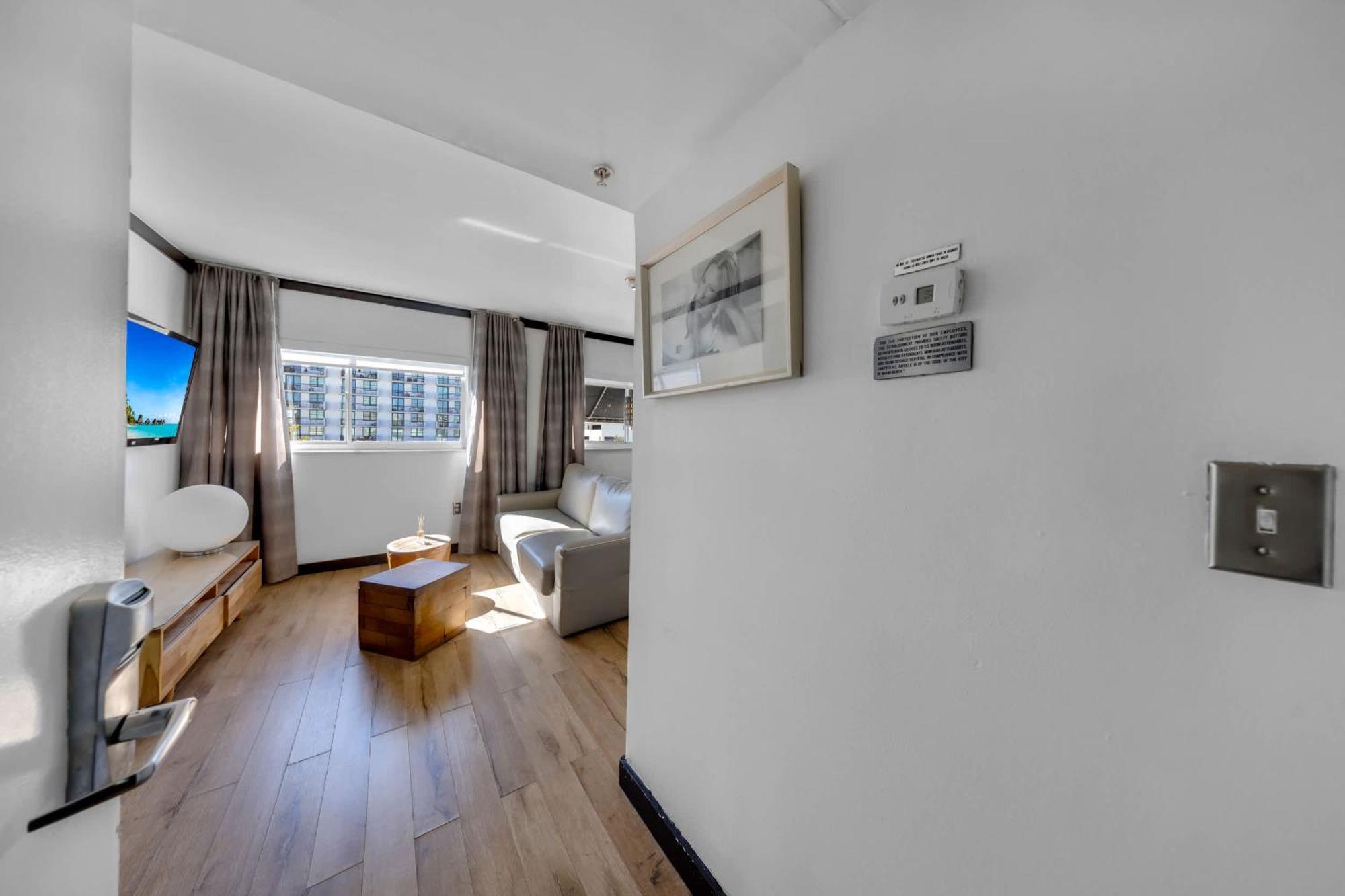 The Shoreline Apartment