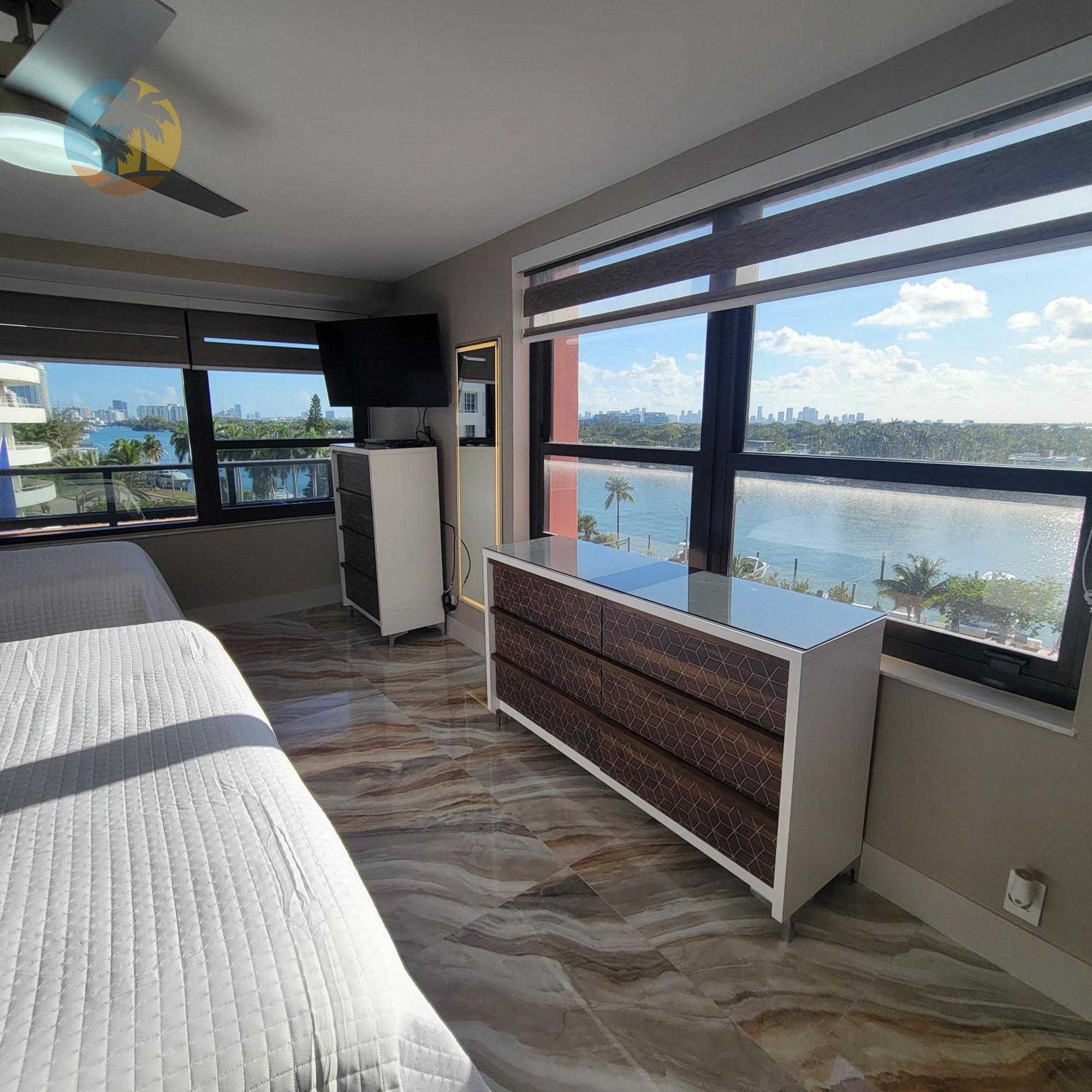 Alexander 81921 Holiday home Miami Beach