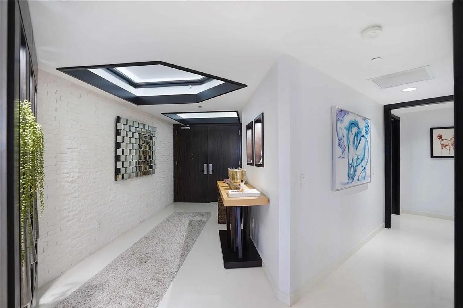 Oceanfront 2-bedroom With Direct Ocean View Apartment Miami Beach