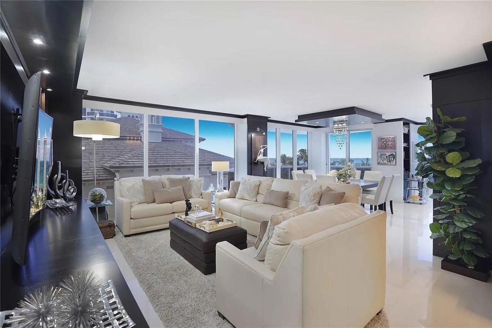 Apartment Oceanfront 2-bedroom With Direct Ocean View *