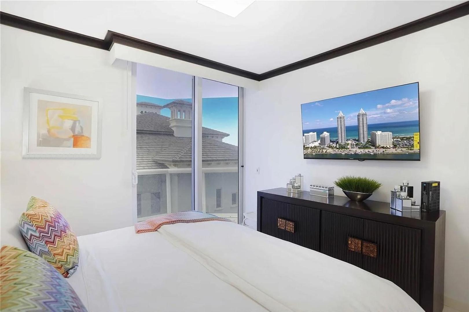 Oceanfront 2-bedroom With Direct Ocean View Apartment *