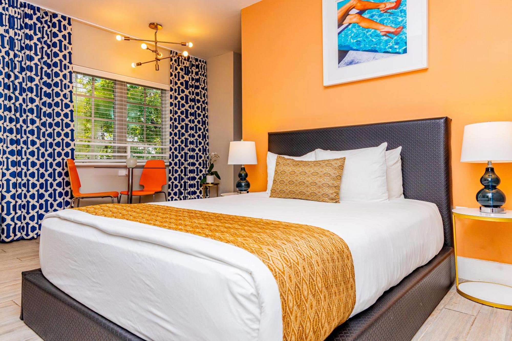 Hotel Oceanside And 3*