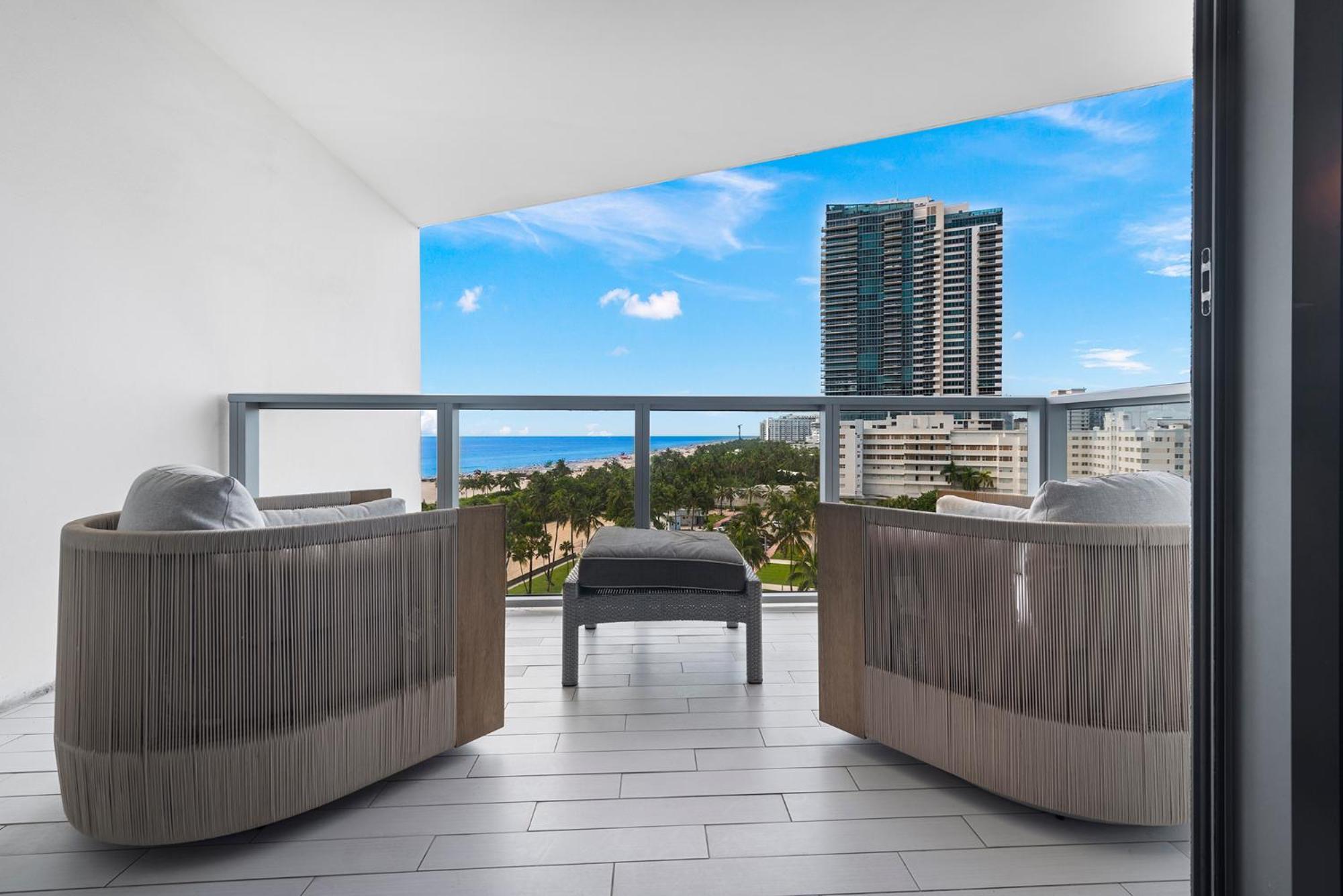 Oceanview Private At W South Beach-814 Apartment