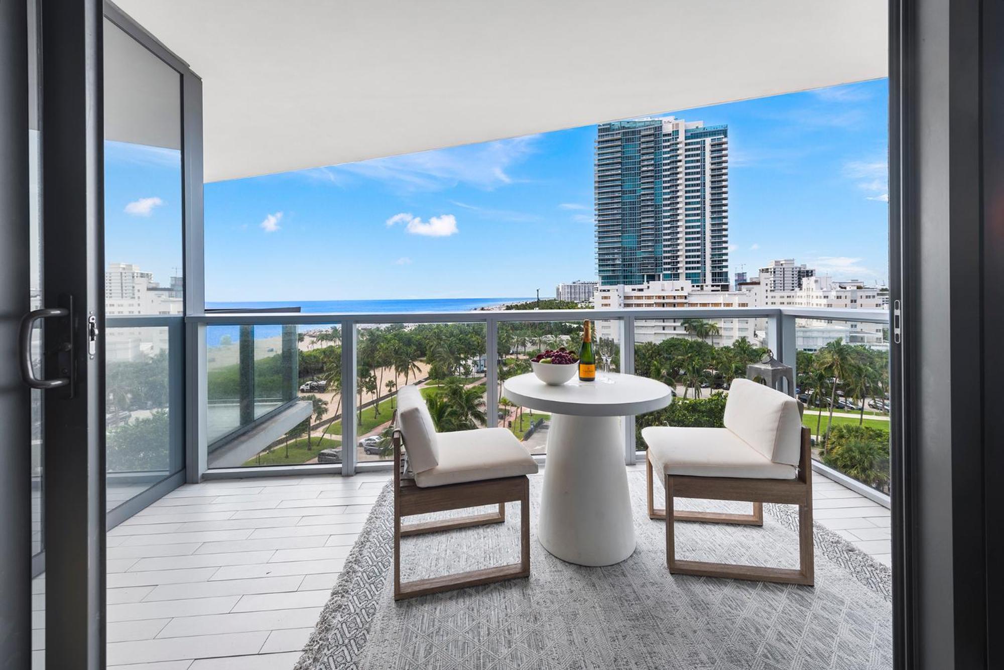 Apartment Oceanview Private At W South Beach-814 Miami Beach