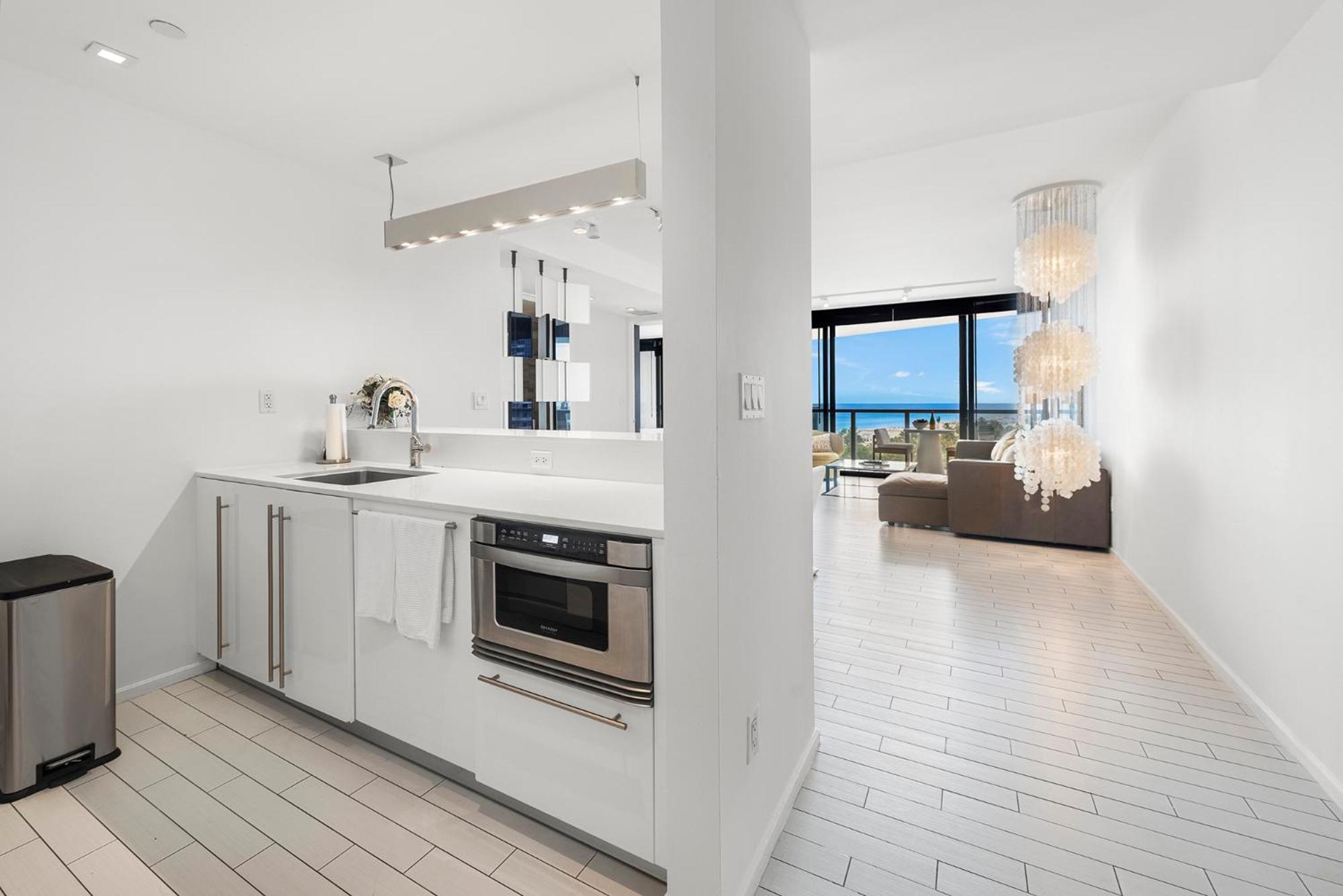 Oceanview Private At W South Beach-814 Apartment