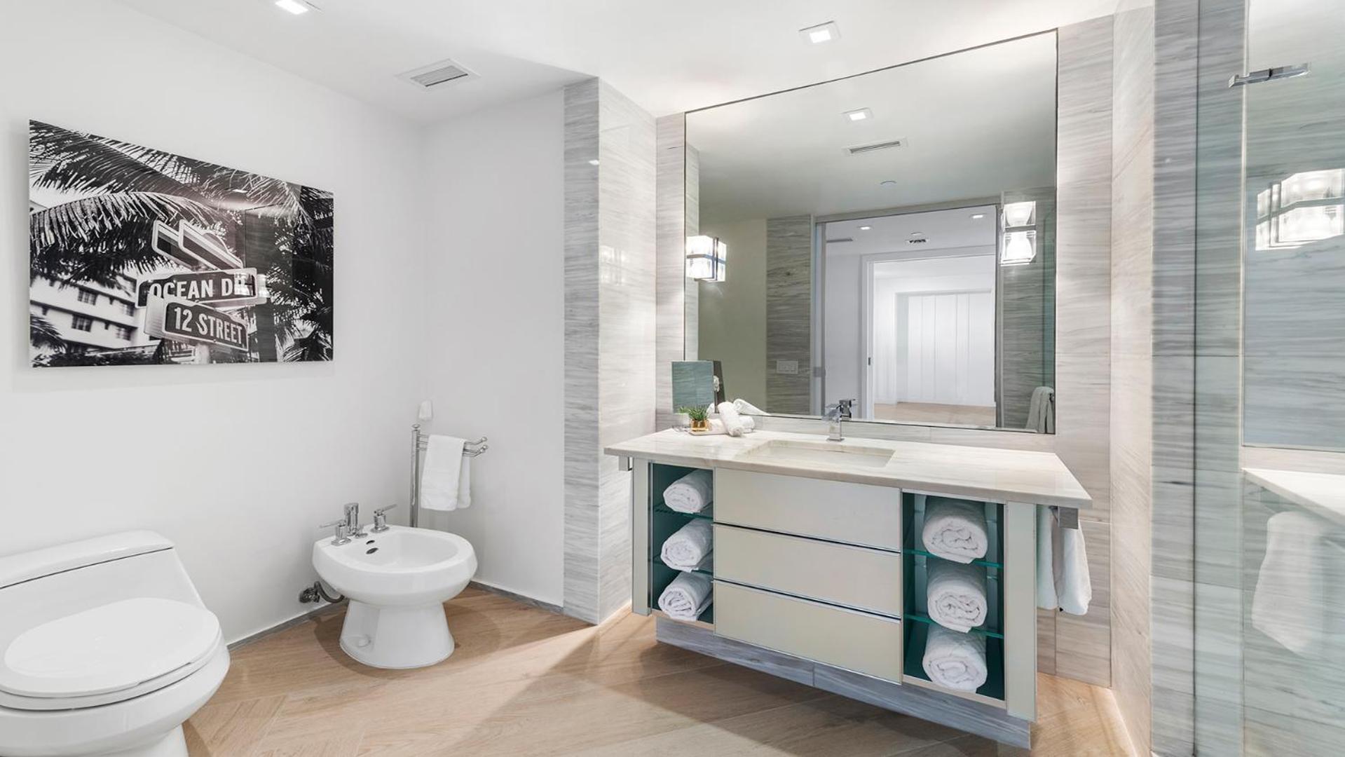 Apartment 2b Ocean View Private At W South - 804