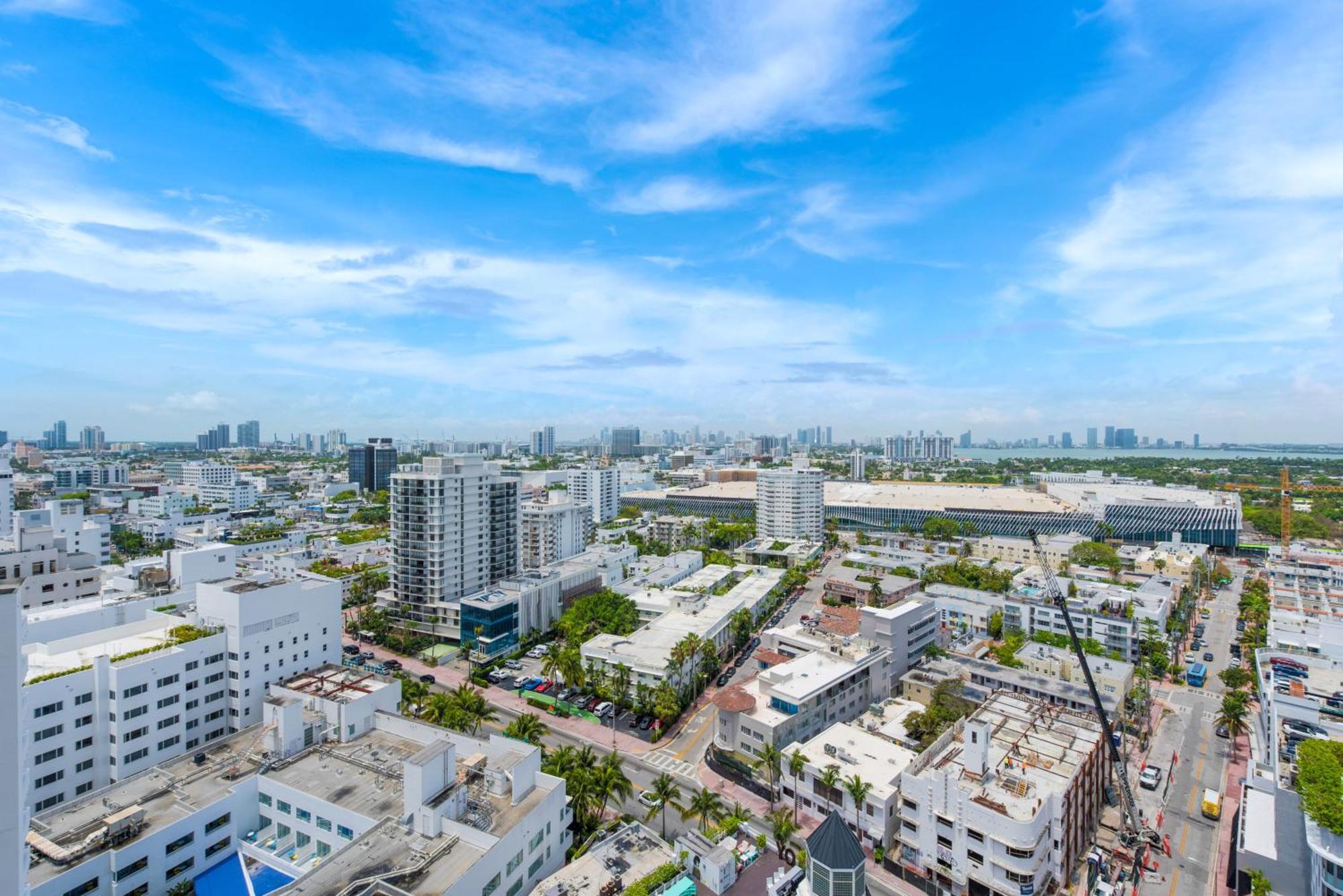 Apartment Oceanview Private At The Setai -2402